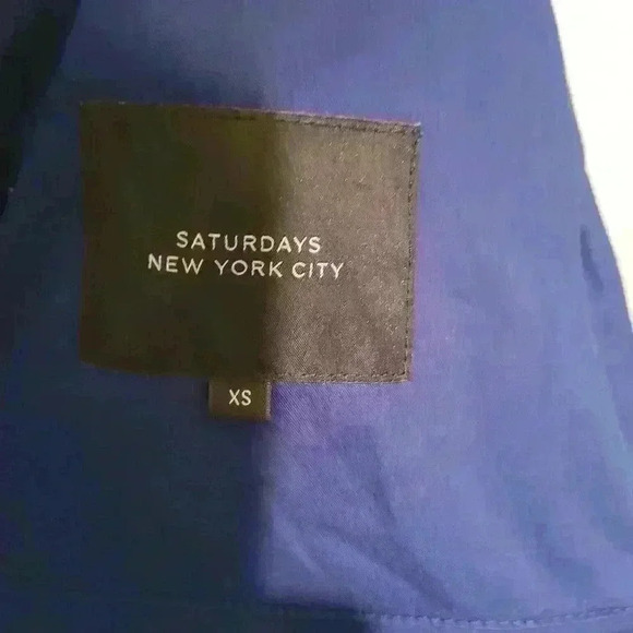 NWT SATURDAYS NEW YORK CITY - Picture 3 of 6